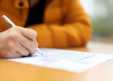 Tất tần tật hành trang mùa thi mà sĩ tử 2k7 không nên bỏ lỡ