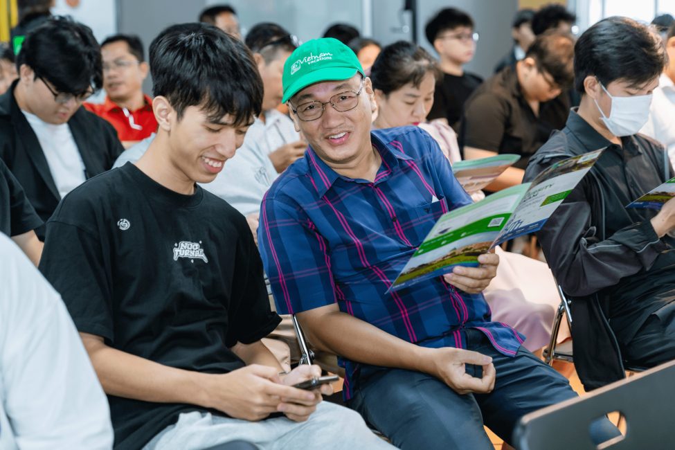 hoi-thao-tuong-lai-nghe-nghiep-trong-ky-nguyen-ai-va-cong-nghe-ban-dan-tphcm-9