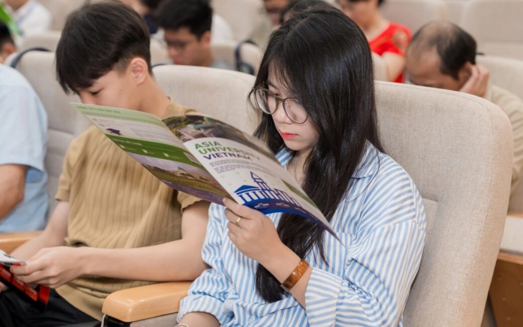 Công nghệ bán dẫn là ngành học không phân biệt giới tính, chỉ cần những bộ óc tài năng