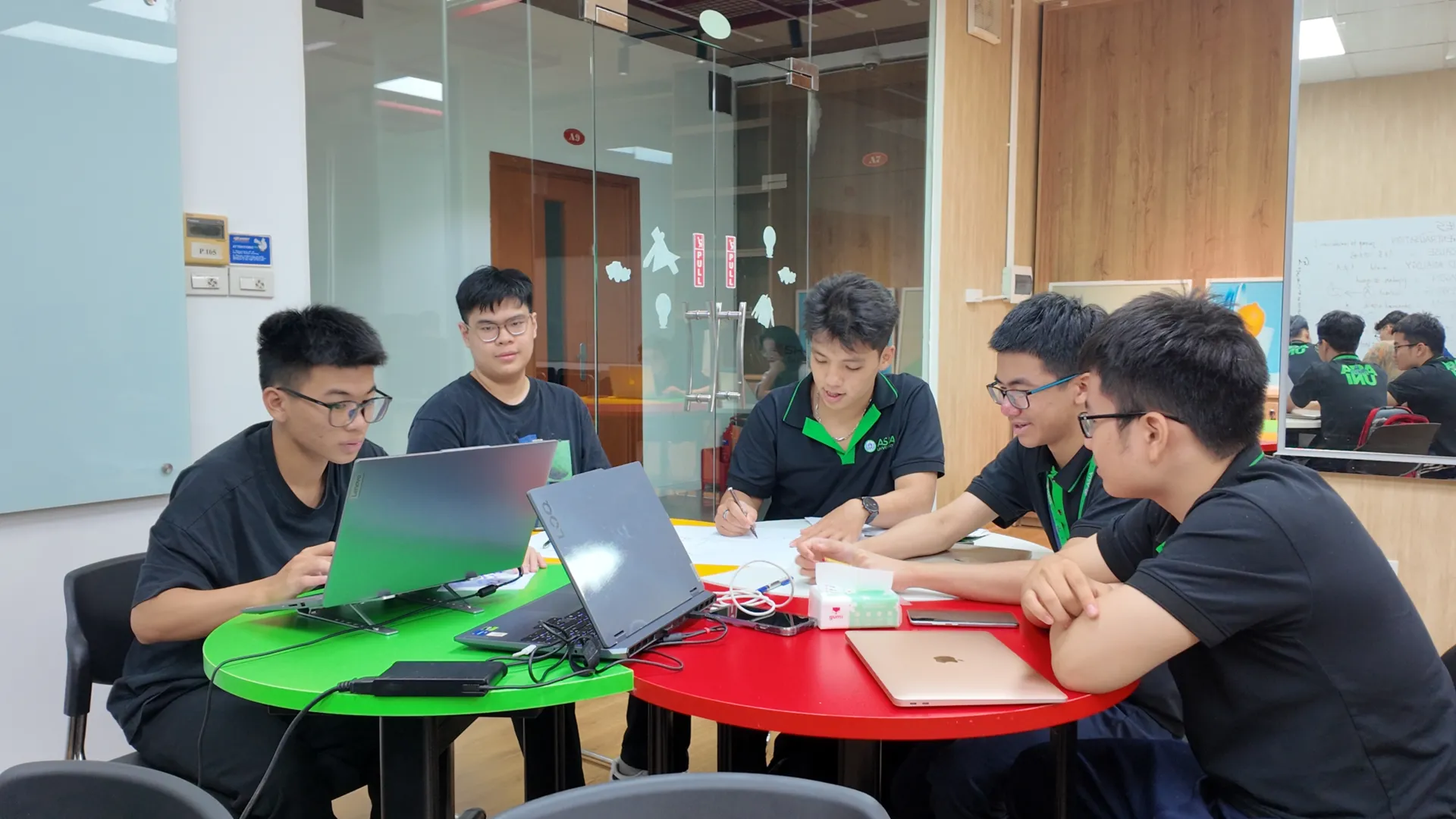 Điều kiện tiếng Anh đầu vào tại Asia University Vietnam