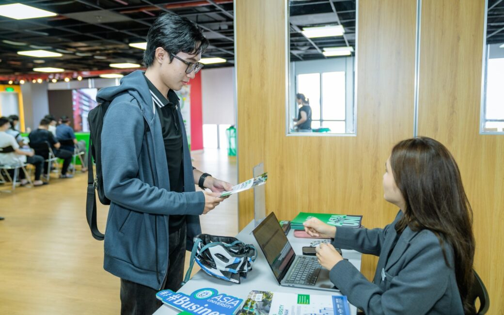 Kiên trì, bền bỉ trước thử thách & có khả năng làm việc nhóm hiệu quả là kỹ năng cần có khi theo học Công nghệ bán dẫn