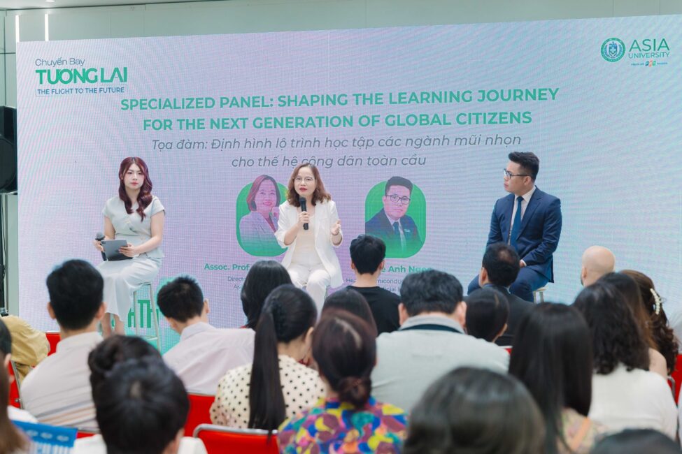 Tọa đàm “Định hình lộ trình học tập các ngành mũi nhọn cho thế hệ công dân toàn cầu”