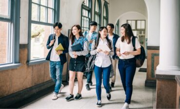 Ai phù hợp với ngành Quản trị Kinh doanh? 5 tố chất bộc lộ từ khi học THPT