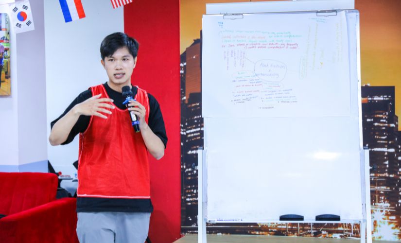 Tân sinh viên Asia University Vietnam tự tin chia sẻ quan điểm