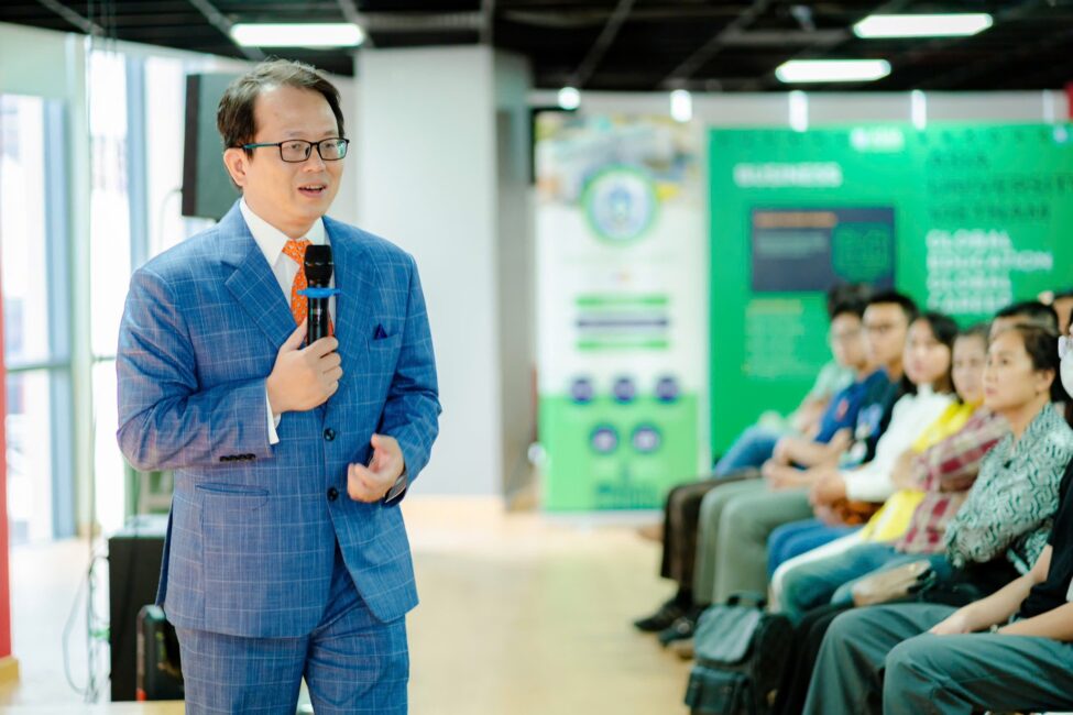 Ngành Quản trị kinh doanh học ở đâu là tốt nhất?
