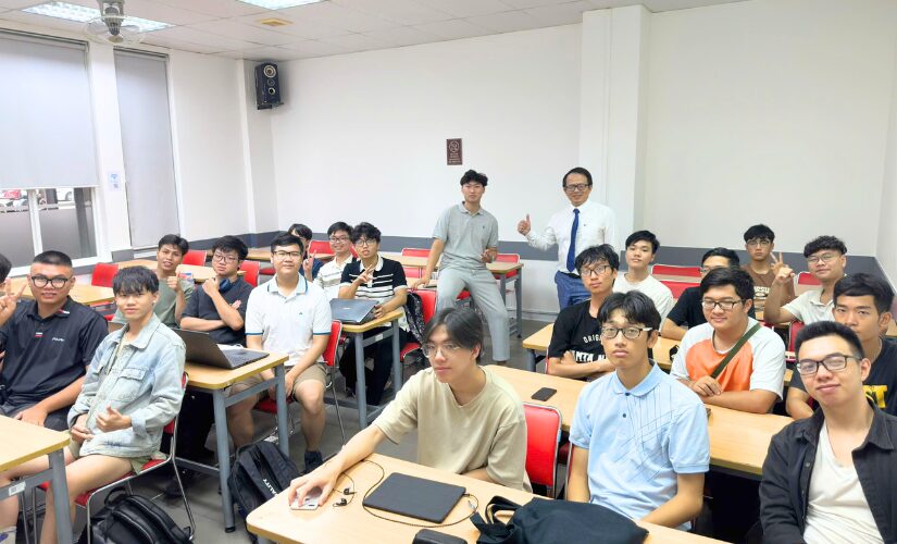 Với gần 30 thành viên, CLB Bán dẫn hứa hẹn sẽ đem đến nhiều giá trị cho cộng đồng