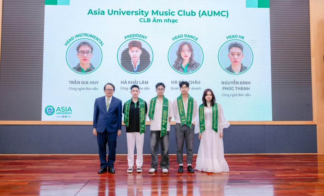 CLB Asia University Vietnam "Asia University Music Club" - nơi tài năng âm nhạc được thể hiện