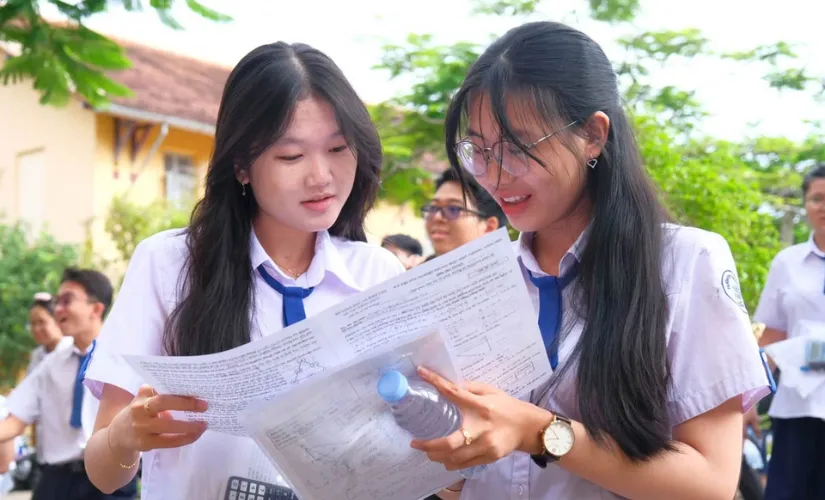 Nhìn lại toàn cảnh tuyển sinh và điểm chuẩn ngành Trí tuệ nhân tạo 2025