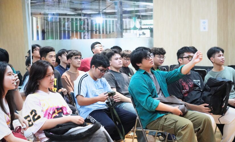 Không chỉ là sân chơi, các câu lạc bộ Asia University Vietnam còn là nơi sinh viên rèn luyện kỹ năng lãnh đạo và tinh thần cộng đồng