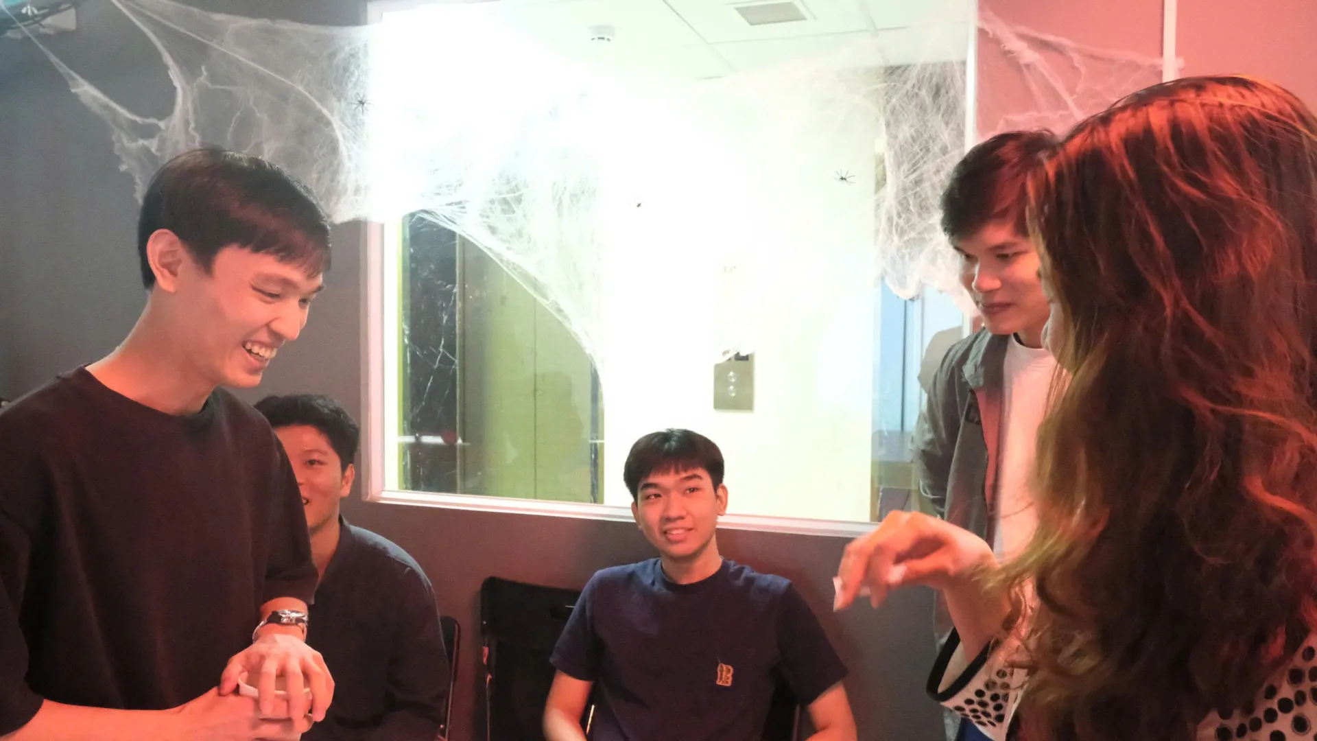 C&aacute;c th&agrave;nh vi&ecirc;n CLB b&aacute;n dẫn tham gia ng&agrave;y hội Halloween do Asia University Vietnam tổ chức tại cơ sở TP. Hồ Ch&iacute; Minh