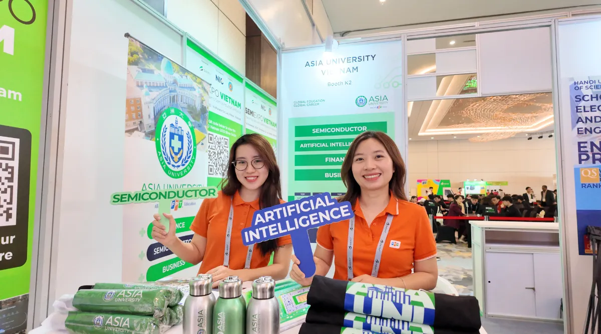 Asia University Vietnam có mặt tại triển lãm bán dẫn