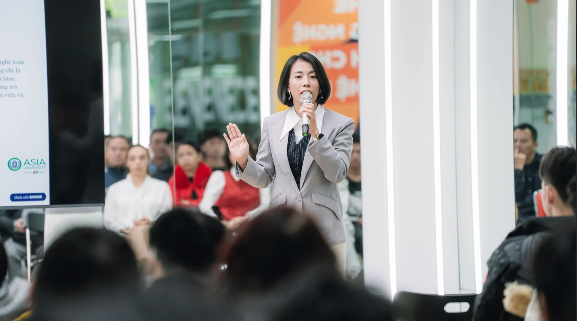 Asia University Vietnam trang bị năng lực tiếng Trung giúp sinh viên làm chủ thị trường việc làm