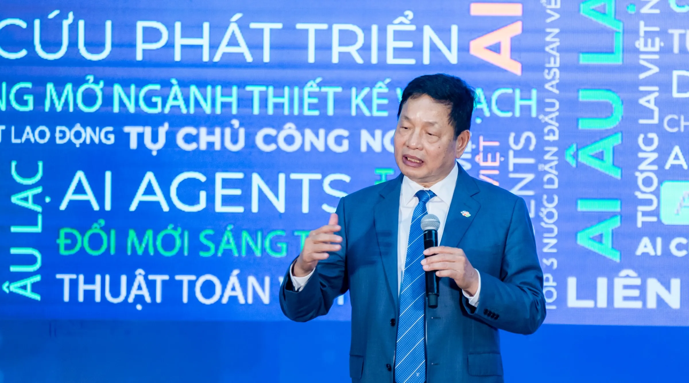 Chủ tịch FPT, ông Trương Gia Bình chia sẻ về 5 trụ cột công nghệ chiến lược và định hướng ưu tiên phát triển nhân lực chất lượng cao tại Tập đoàn FPT