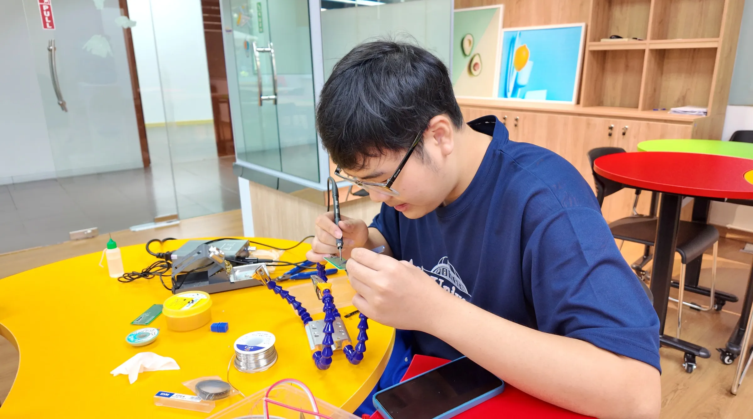 Khơi dậy tiềm năng sáng tạo của sinh viên tại sân chơi công nghệ Asia Semicom