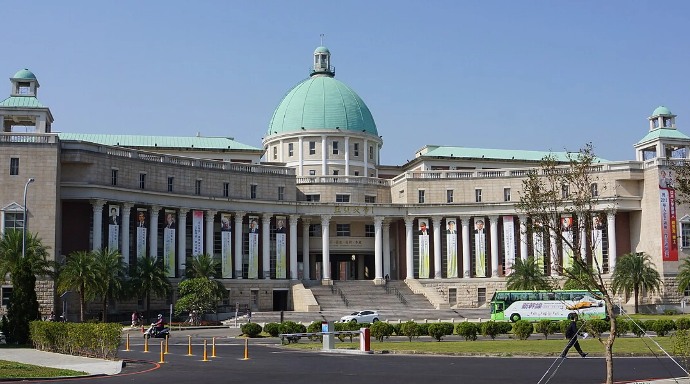 21 học giả của Asia University nằm trong Top 2% nhà khoa học ảnh hưởng nhất thế giới