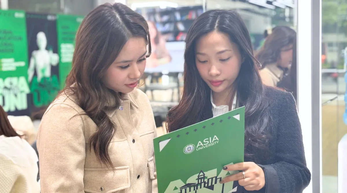 Asia University Vietnam đồng hành cùng Báo Tuổi Trẻ tại chuỗi Ngày hội Tư vấn Tuyển sinh - Hướng nghiệp năm 2026