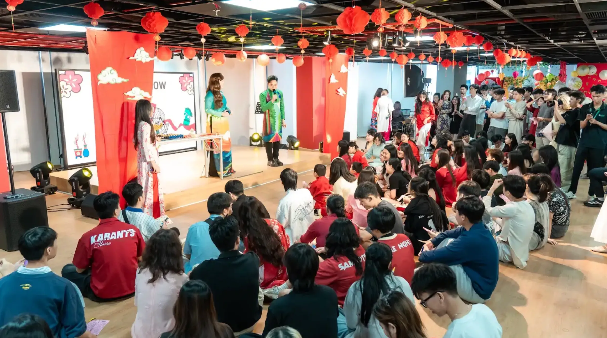 hình ảnh đáng nhớ tại Tết Fair Asia University Vietnam cơ sở TP.HCM