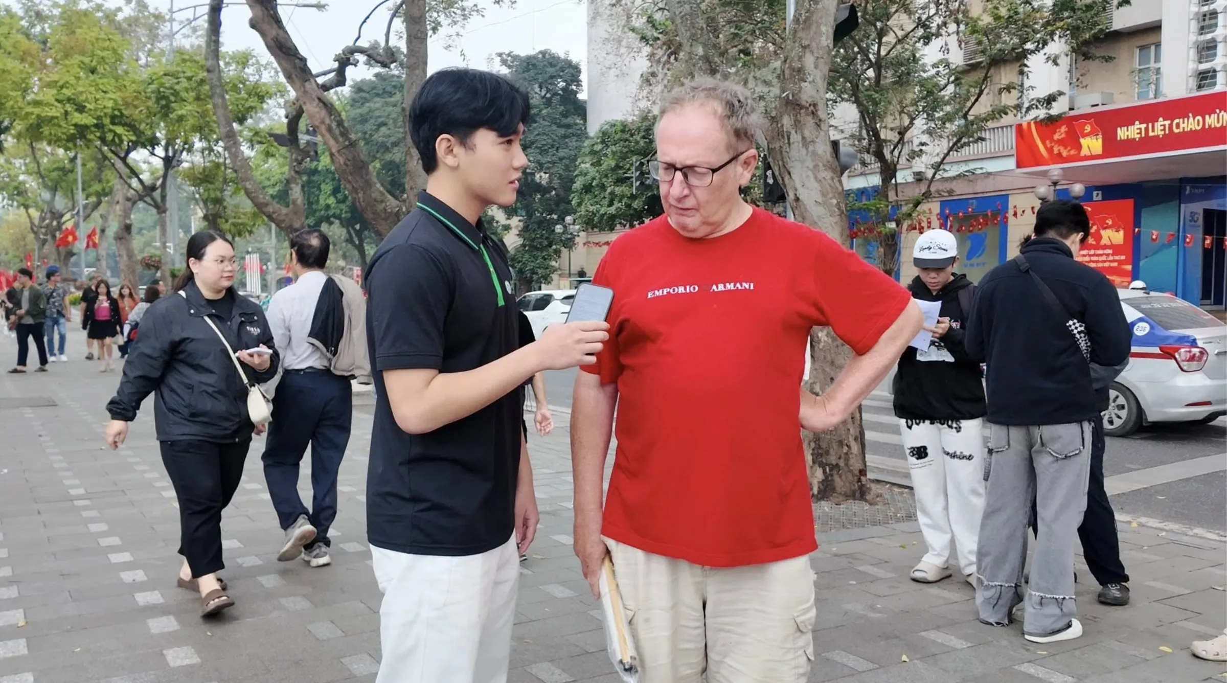 Học phát triển bền vững qua trải nghiệm thực tế cùng sinh viên Asia University Vietnam