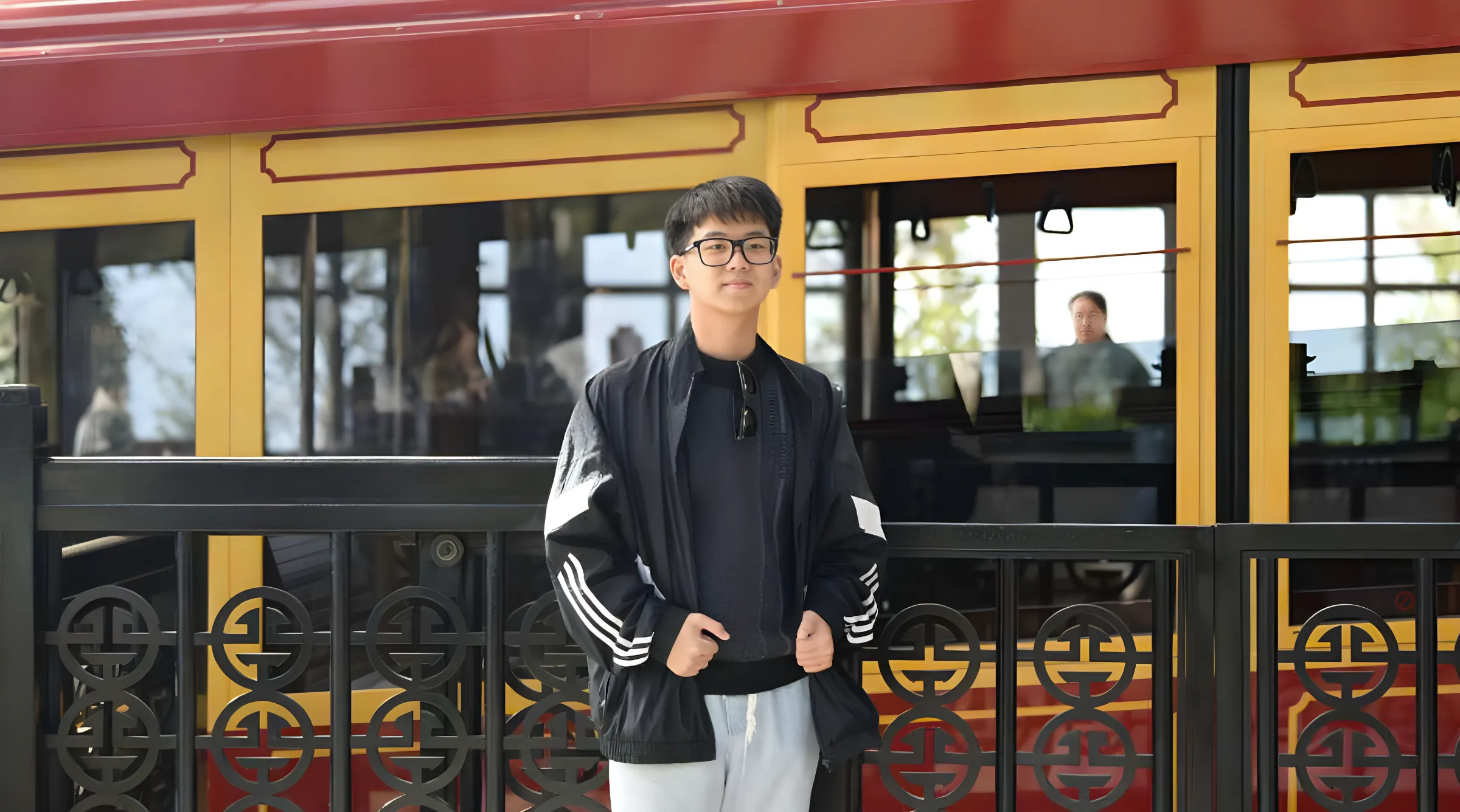 Lê Minh Phương, học sinh lớp 12S Trường Phổ thông Liên cấp H.A.S (Hà Nội), lựa chọn theo đuổi ngành Công nghệ bán dẫn với định hướng ứng dụng công nghệ trong y tế