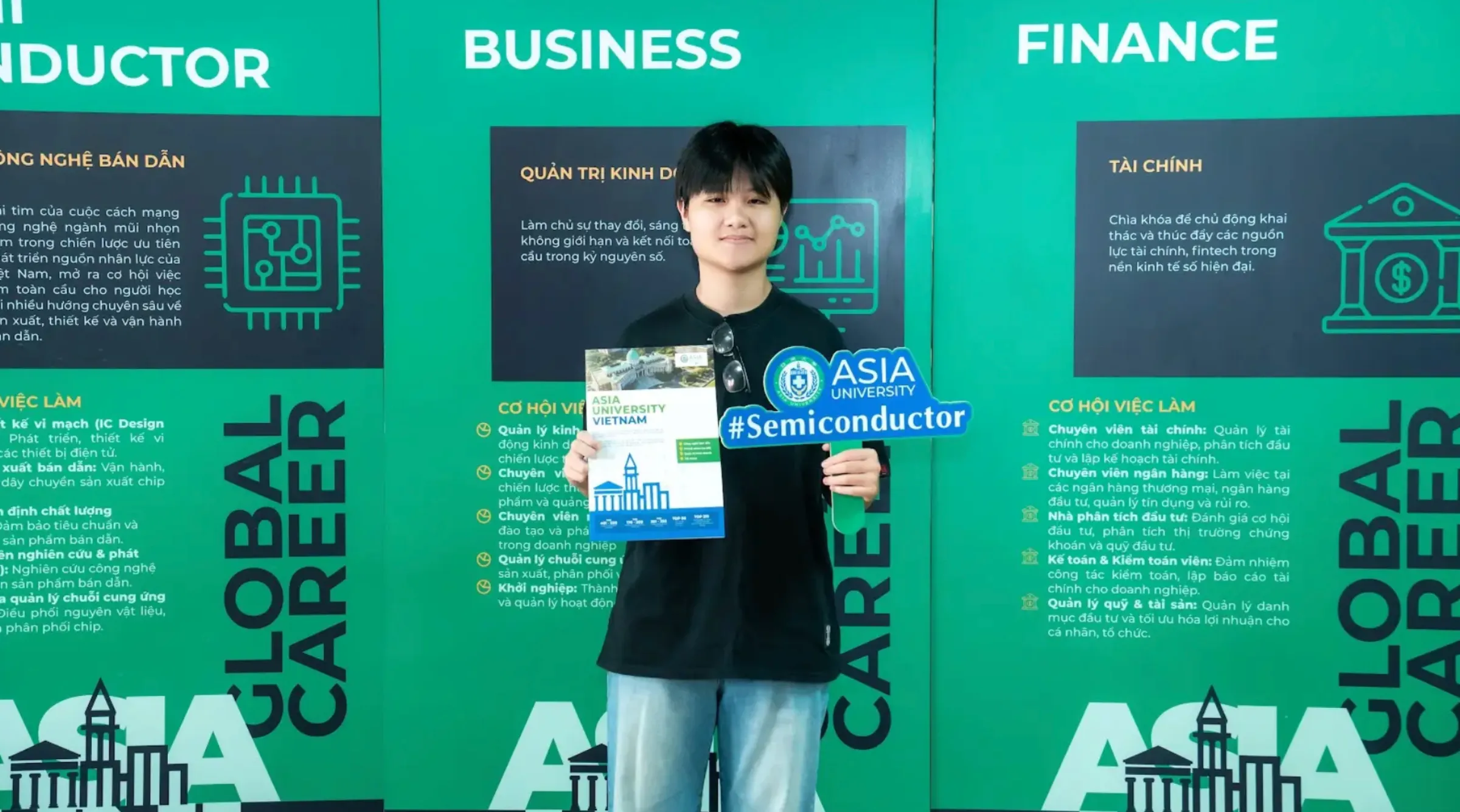 Cùng xem thêm nhiều khoảnh khắc ấn tượng tại sự kiện