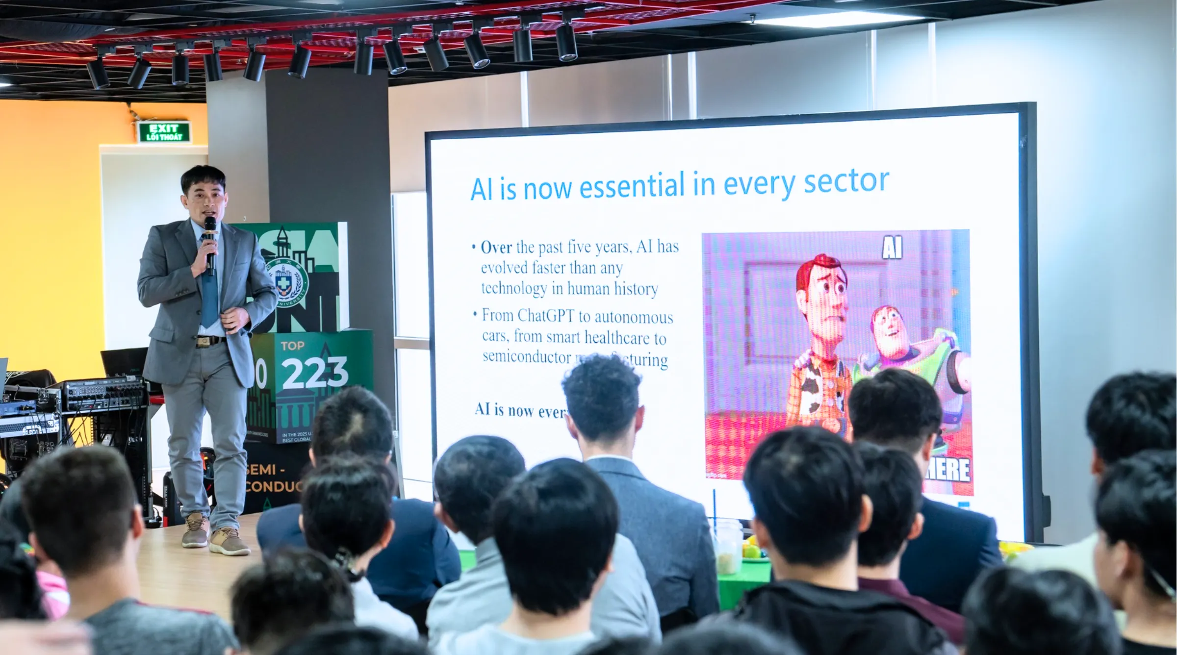 GS. Ching Hsien Hsu, Chuyên gia công nghệ Asia University chia sẻ về xu hướng phát triển của ngành trí tuệ nhân tạo