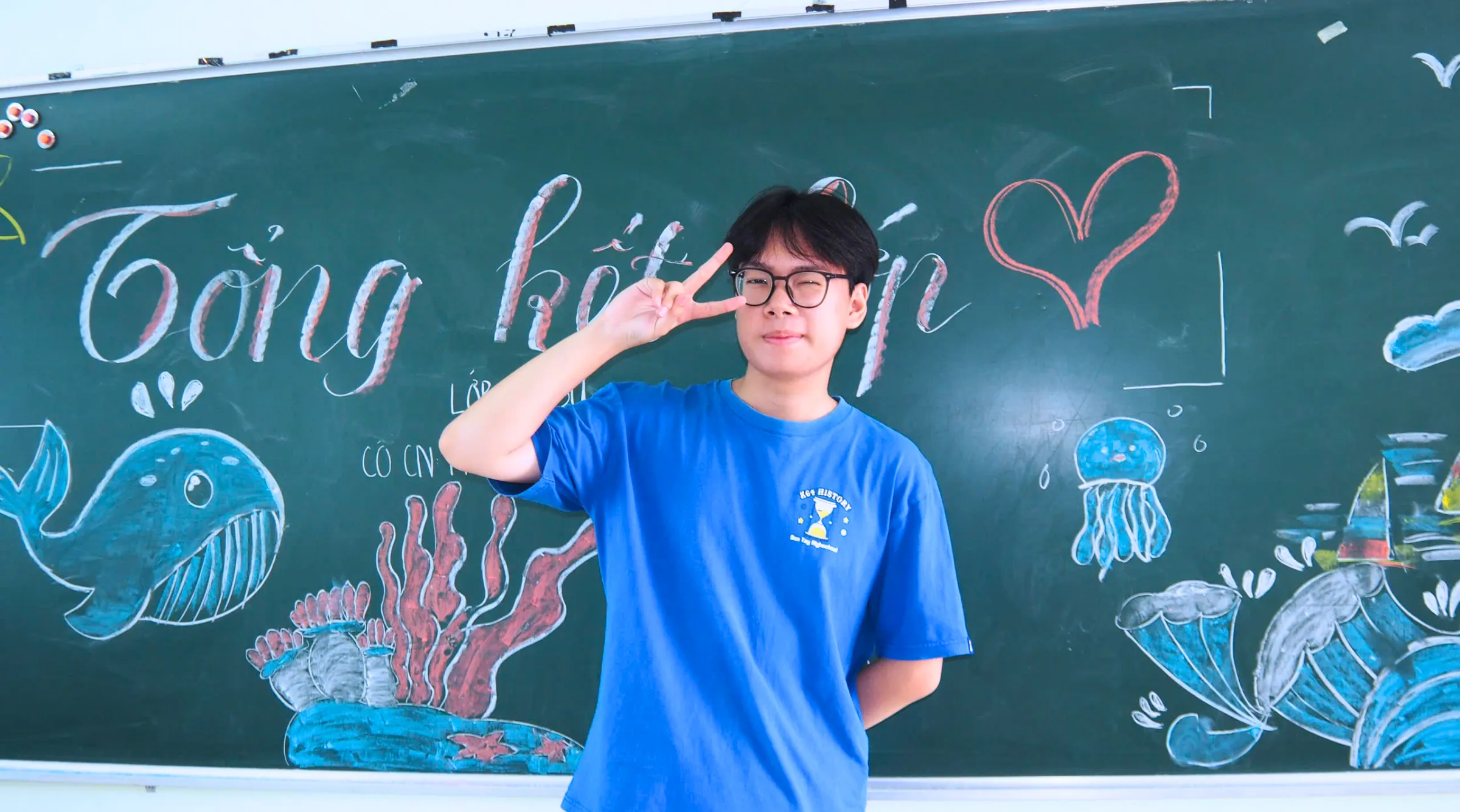 Hình ảnh đời thường gần gũi của Lê Duy – nam sinh chuyên Sử với GPA 9,4 cùng khát vọng chinh phục lĩnh vực Quản trị kinh doanh