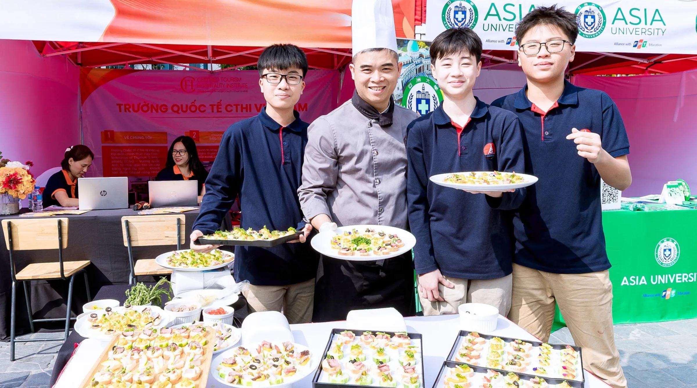 Asia University Vietnam giúp học sinh THPT Marie Curie định hướng tương lai