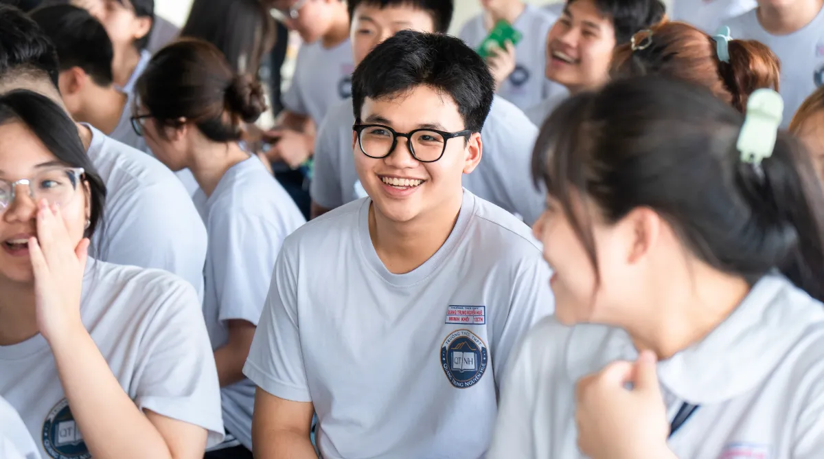 Học sinh được lắng nghe nhiều thông tin bổ ích từ chuyên gia Asia Vietnam