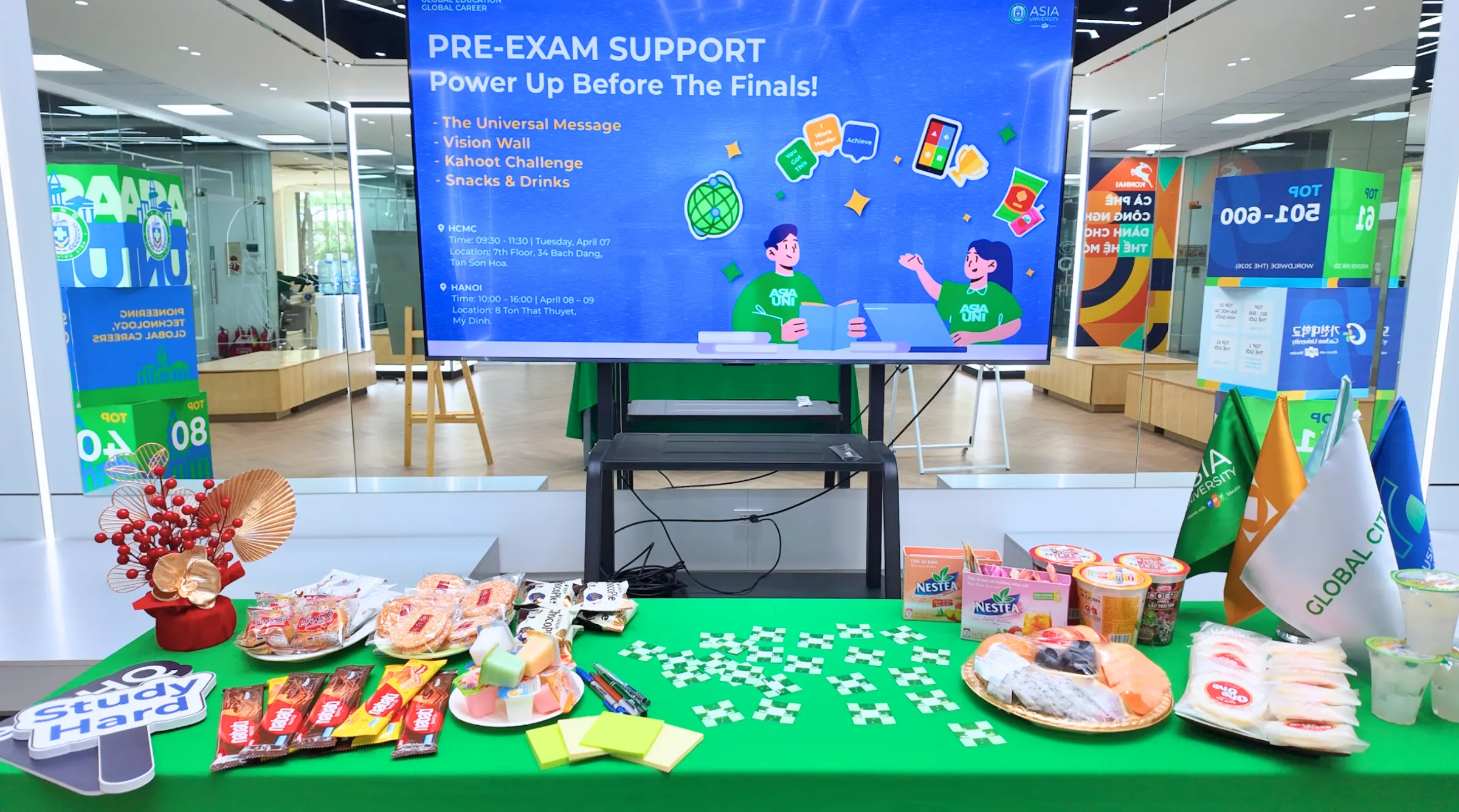 Cùng nhìn lại những hình ảnh đẹp của sinh viên Asia University Vietnam tại “Pre-Exam Support” nhé