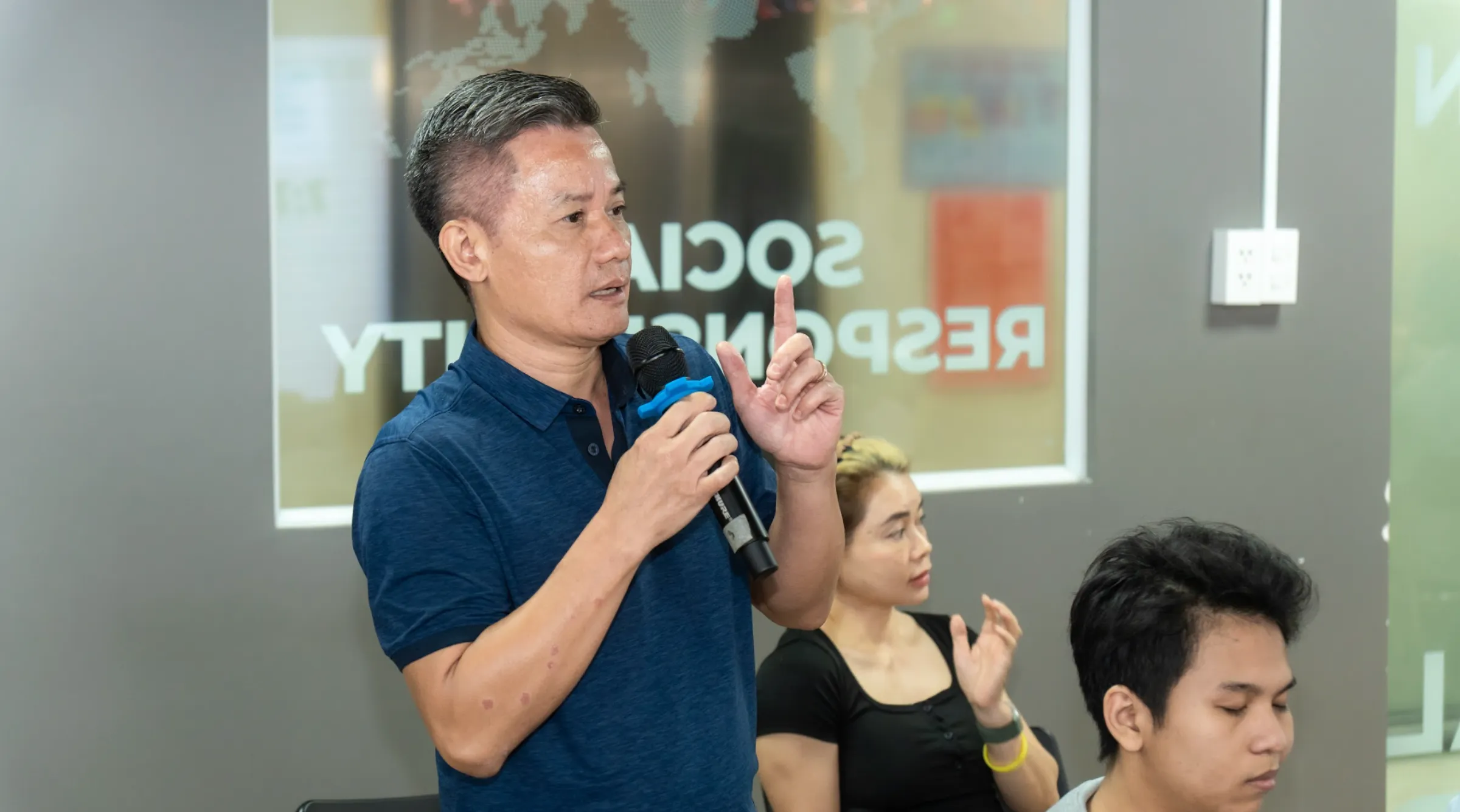 Cùng phụ huynh và học sinh “gỡ áp lực kép” trước mùa thi tại “Asia University Vietnam Next Gen Day”
