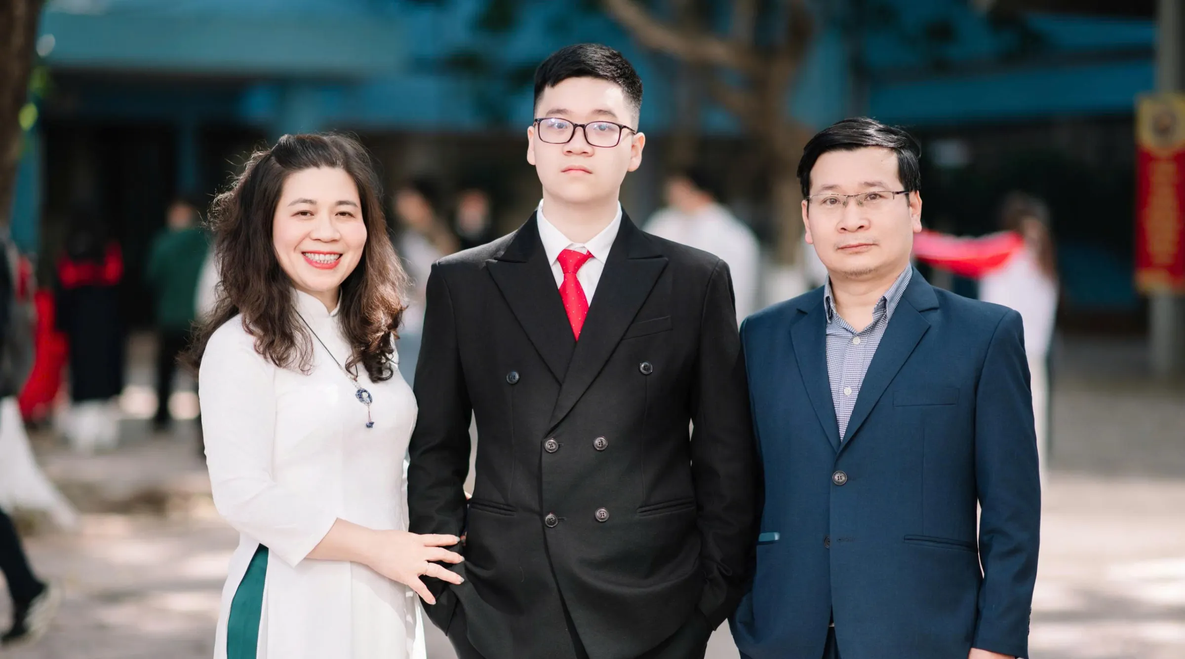 “Veni, vidi, vici”: Câu châm ngôn tiếp sức nam sinh Hà Nội chinh phục học bổng Công nghệ bán dẫn