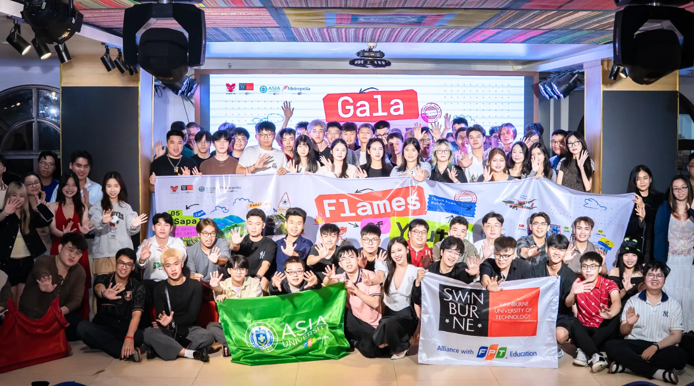Sinh viên Asia University Program lưu dấu thanh xuân rực rỡ cùng “Flames of Youth 2026”