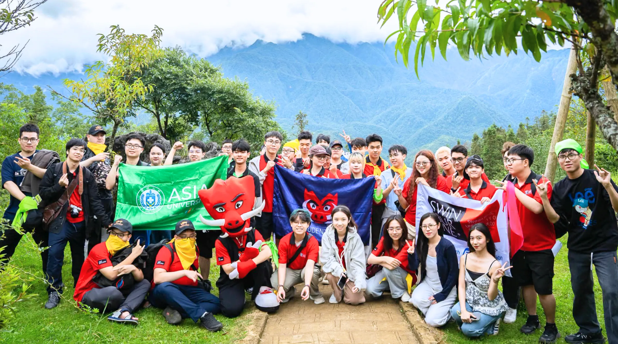 Flames of Youth 2026 lưu giữ những khoảnh khắc thanh xuân rực rỡ của sinh viên Asia University Program