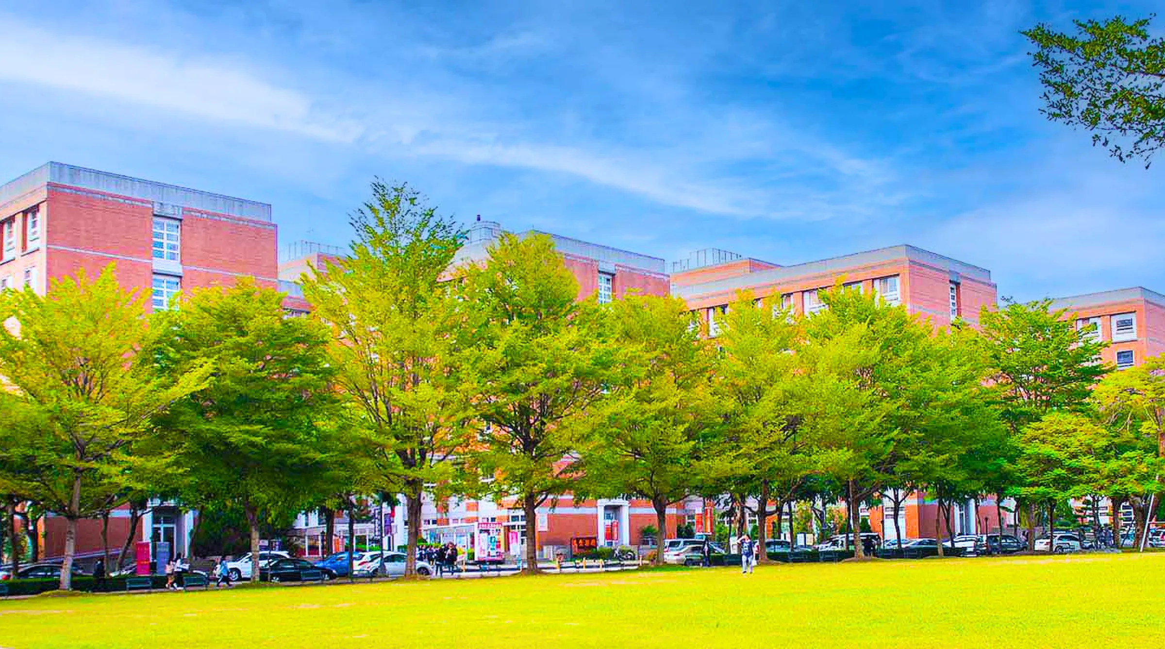 Hệ thống ký túc xá trong khuôn viên Asia University với hơn 4.000 chỗ ở dành cho sinh viên