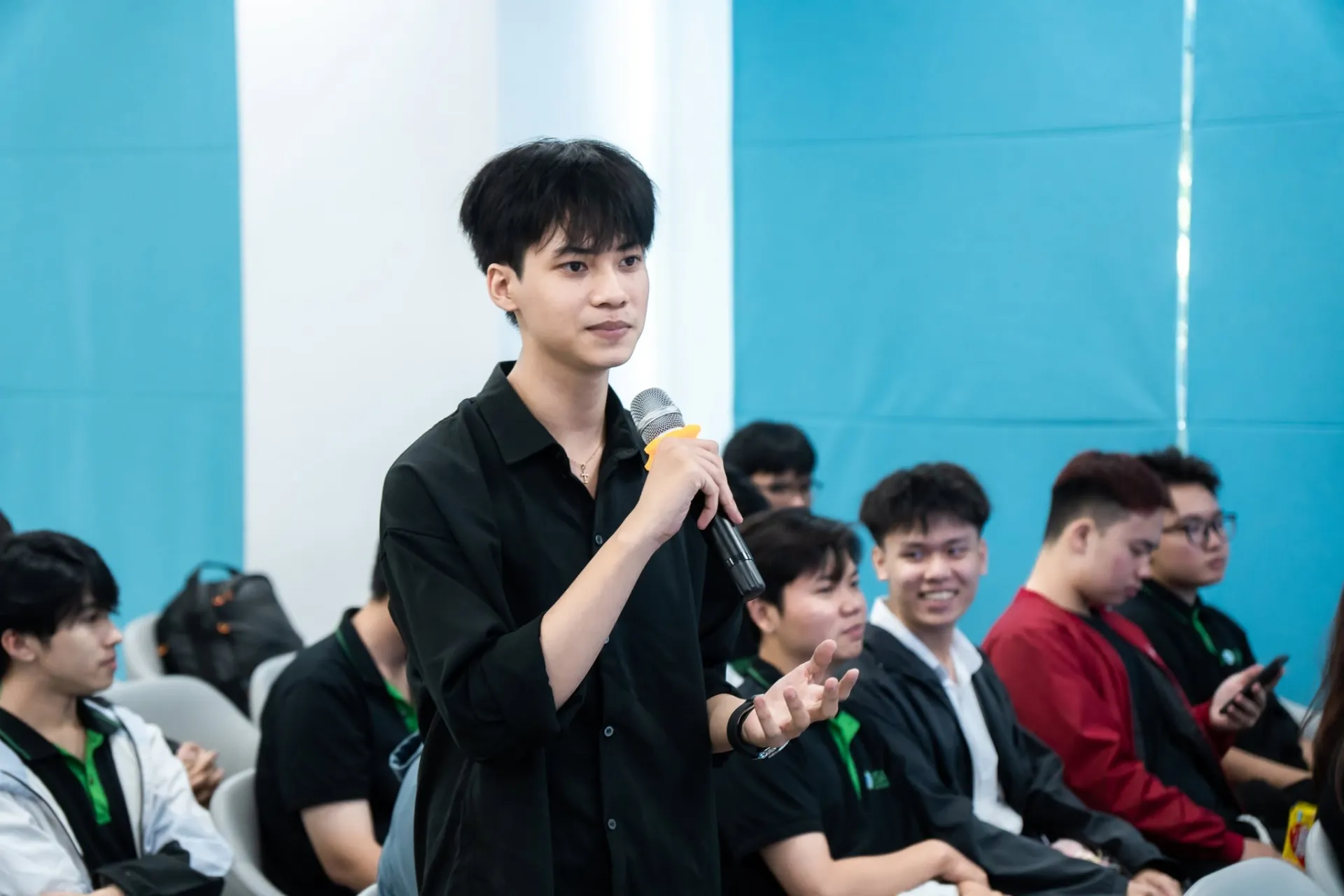 Không dừng lại ở việc tổng hợp tin tức, nhóm sinh viên còn xây dựng lộ trình mở rộng hệ thống trong tương lai
