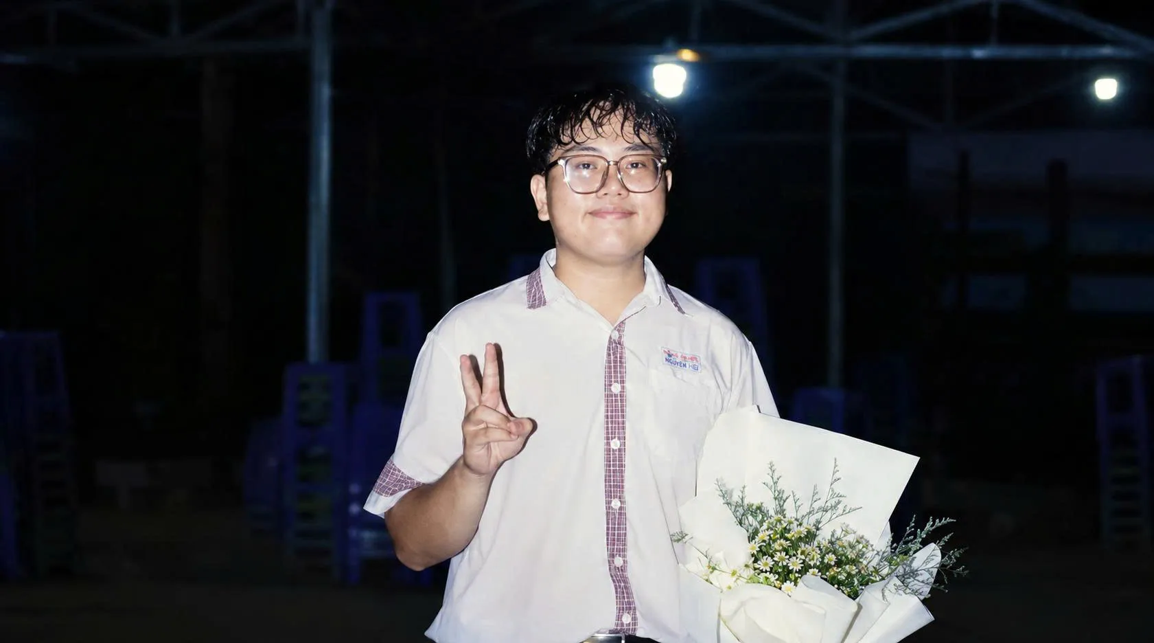 Chiếc máy ảnh là người bạn đồng hành giúp Nguyễn Trần Toàn Thắng lưu giữ những khoảnh khắc đẹp và nuôi dưỡng tinh thần khám phá thế giới.