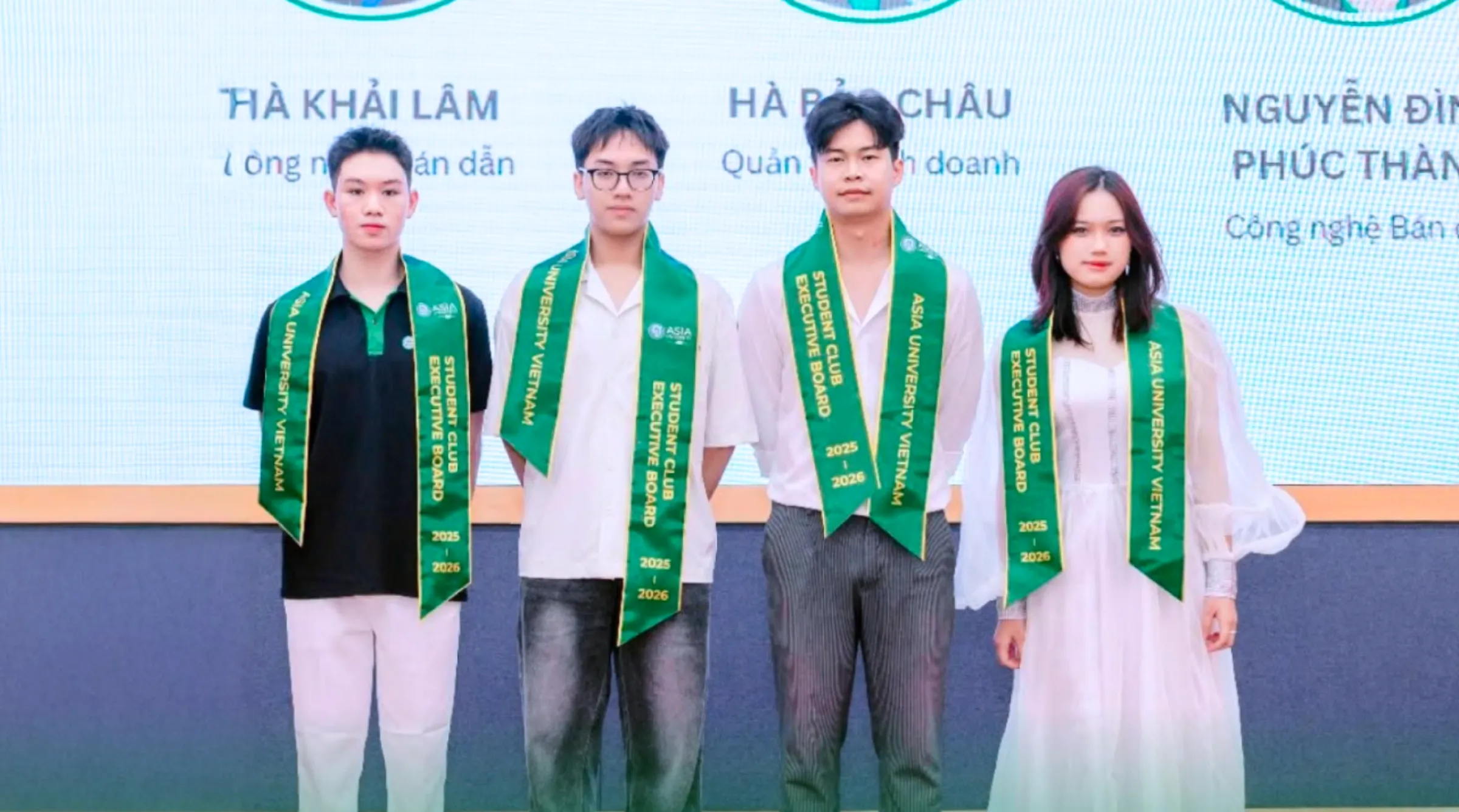 Ban điều hành Melodic Rhythms trong nhiệm kỳ hoạt động 2025 - 2026, sinh viên cùng xây dựng và phát triển cộng đồng âm nhạc tại Asia University Program