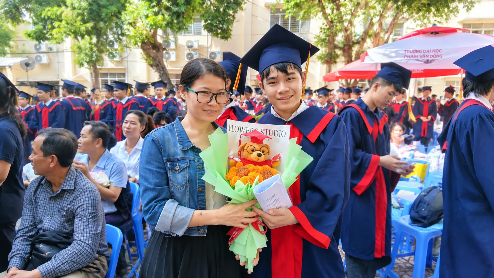 Nguyễn Thế Tùng Dương, cựu học sinh Trường THPT Vĩnh Lộc, hiện là tân sinh viên ngành Công nghệ bán dẫn tại Asia University Program.