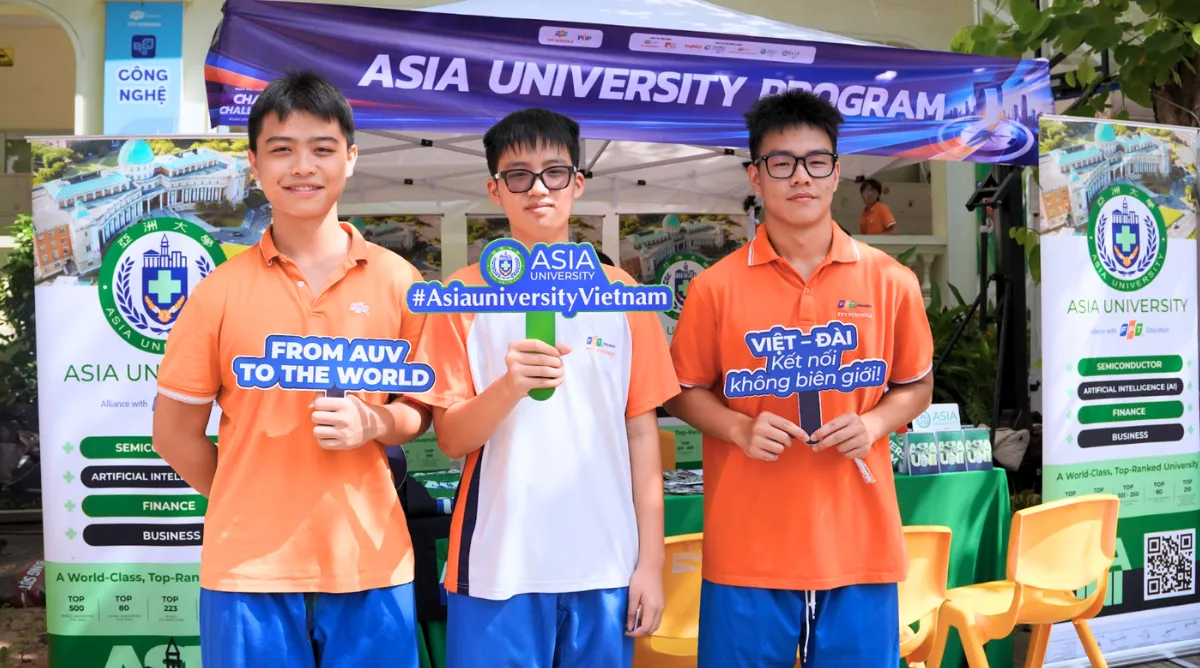 Asia University Program đồng hành cùng học sinh Trường THPT FPT Tây Hà Nội khám phá ngành học tương lai