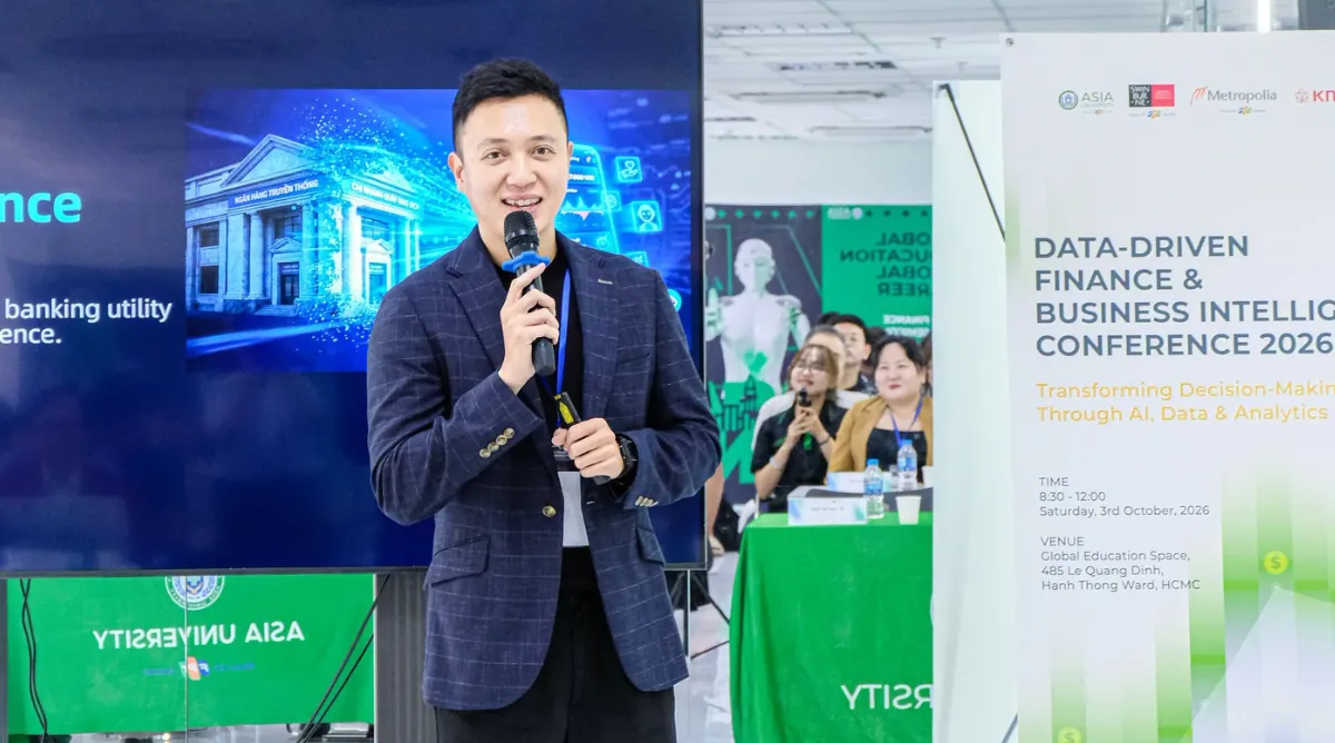 Ông Trần Phú Thiện – Giám đốc Mảng Vận hành Trung tâm Tài chính Số, TPBank chia sẻ những góc nhìn thực tiễn về trải nghiệm khách hàng và xu hướng ứng dụng AI trong ngành ngân hàng.